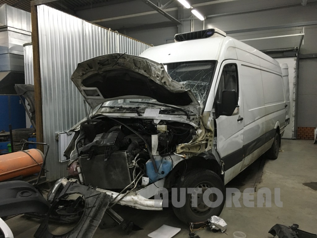 покраска авто Кузовной ремонт Mercedes Sprinter в СПБ